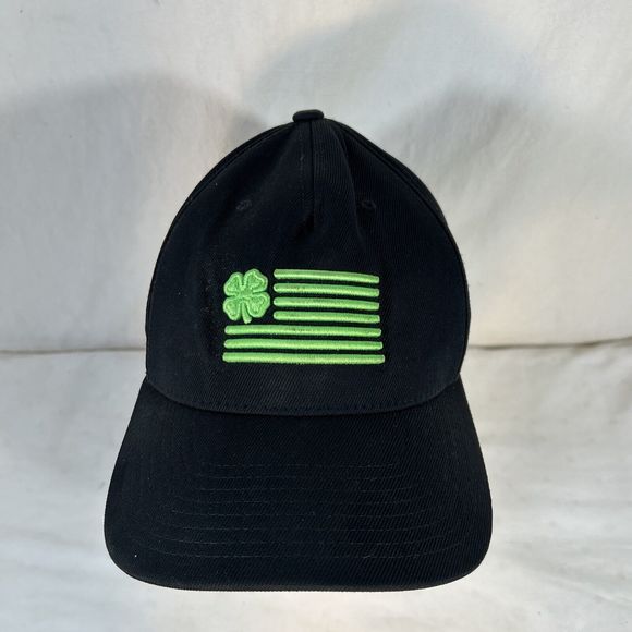Black Clover Hat Cap Live Lucky Snap Back - Picture 1 of 8